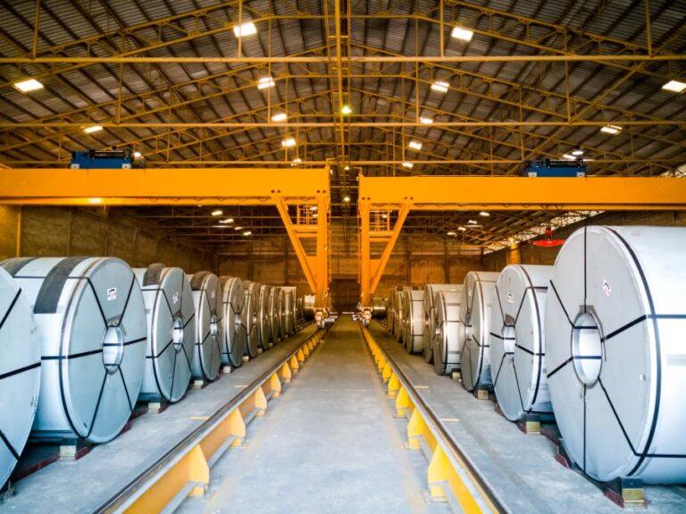 سیستم مانیتورینگ هوشمند روی جرثقیل سقفی صنعتی