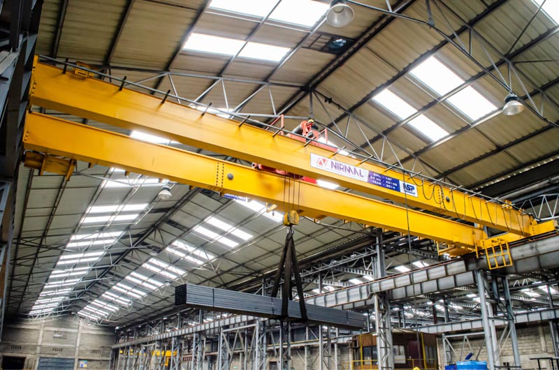 انتخاب ظرفیت جرثقیل سقفی در خط تولید صنعتی