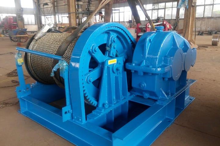 وینچ صنعتی خطوط تولید در محیط تولیدی